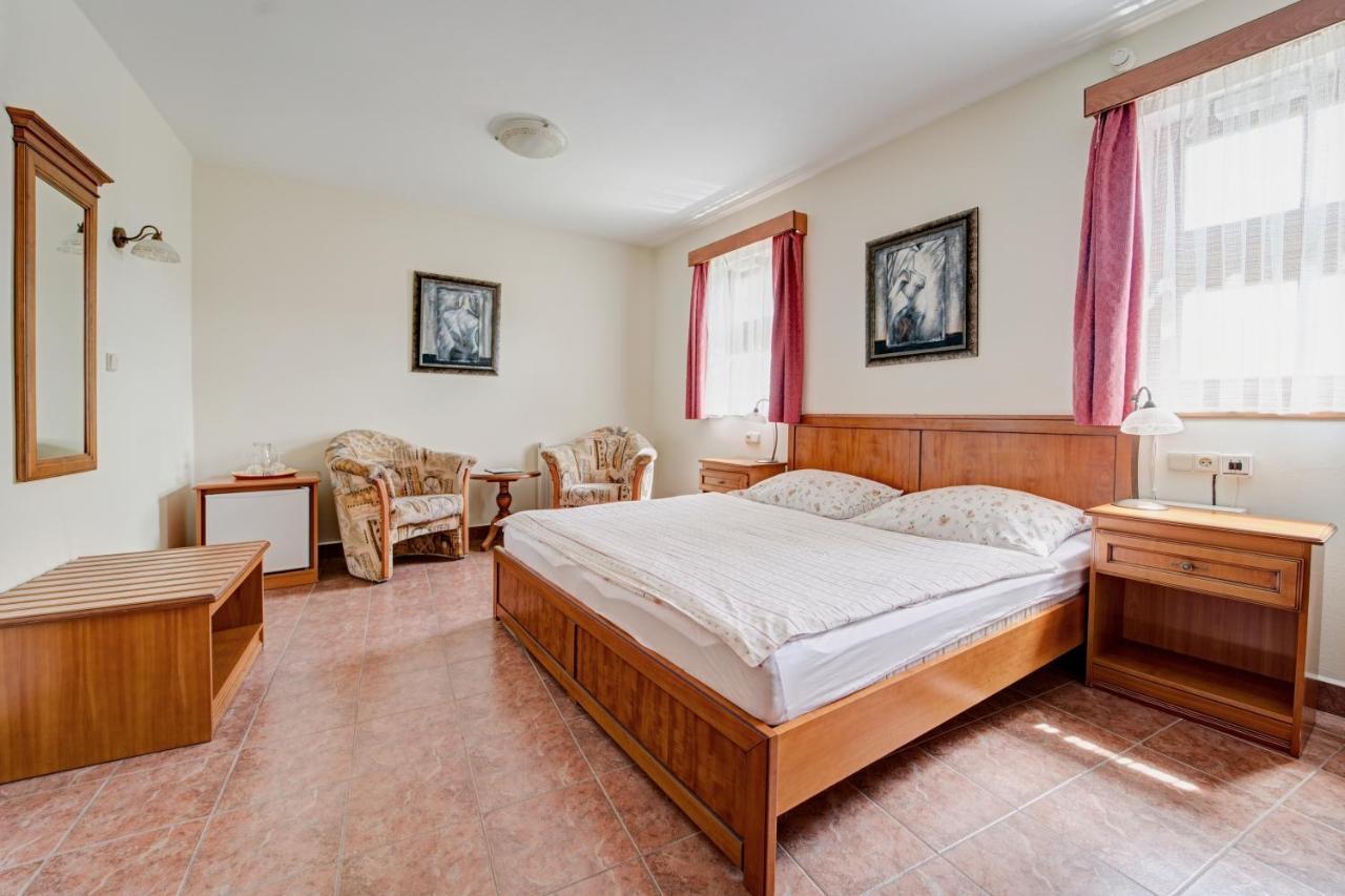 Rodinny Pension Antoni Чешки Крумлов Екстериор снимка